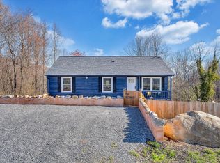 1039 Fosters Knob Rd, Blue Ridge, VA 24064