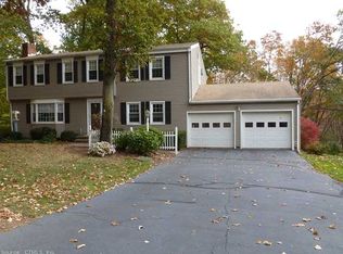 111 Bender Rd, Hamden, CT 06518