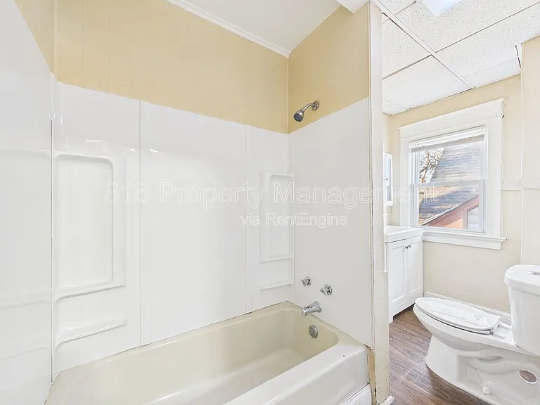 2424 Norton Ave #B — Photo 19