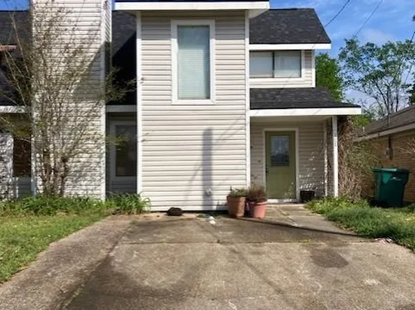 108 Summerwood Dr, Sulphur, LA 70663