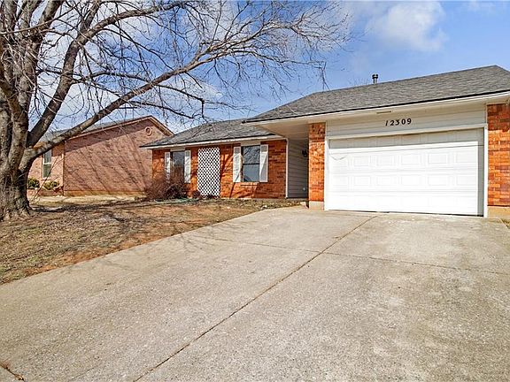 2nd image of 12309 Rockgate Dr