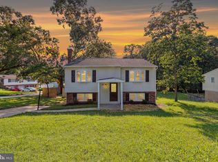200 Oak Dr, Pasadena, MD