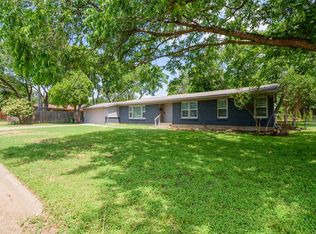 6917 Richlynn Ter, Richland Hills, TX 76118