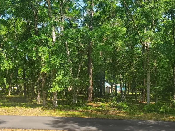 9110 Ocean Harbour Golf Club Road SW, Calabash, NC 28467