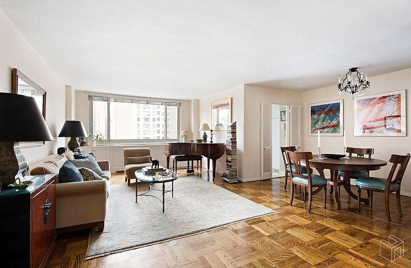 1st image of 1498 2nd Ave #11F
