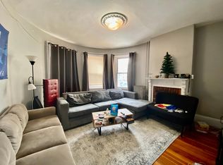 96 Calumet St #A2, Boston, MA 02120