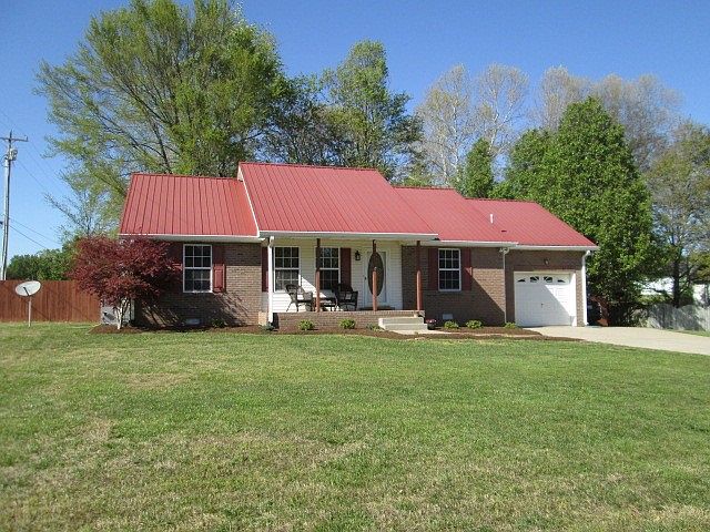 1st image of 301 Christian Dr