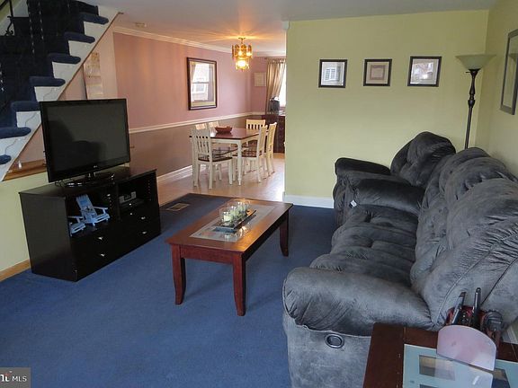 3rd image of 417 Pine St