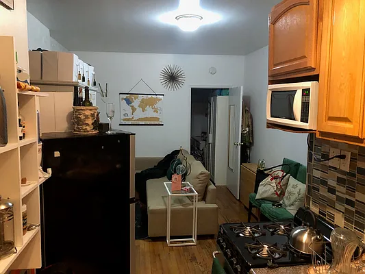 Rented by Building Equity Real Estate LLC | media 18