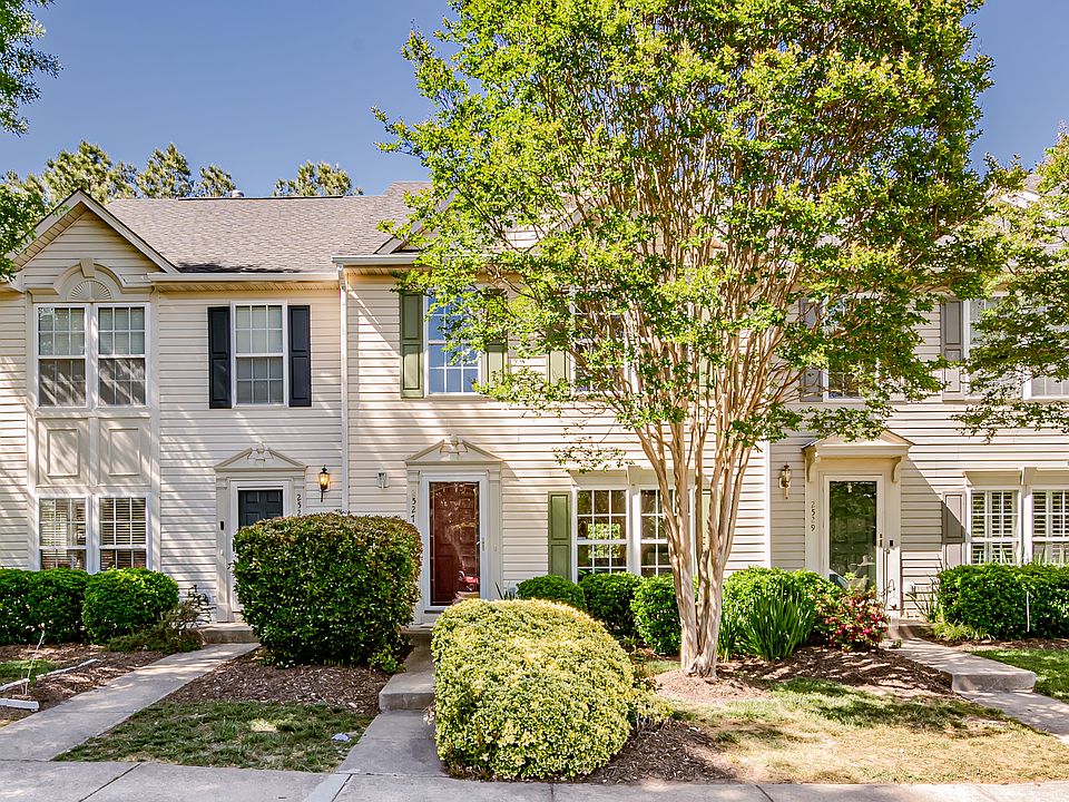 1st image of 2527 Mountain Ash Cir