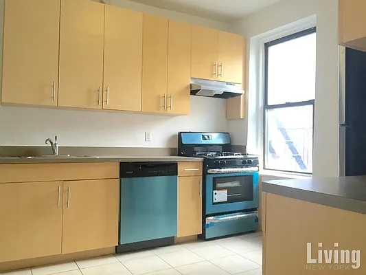 Rented by Living New York | media 17