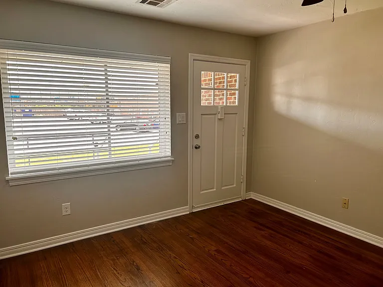 3815 N Hartford St — Photo 3