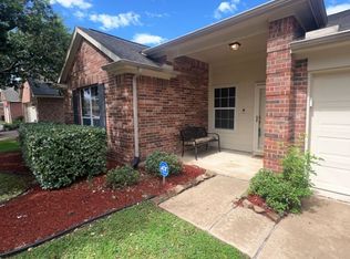 5523 Dapplewood Ln, Katy, TX 77449