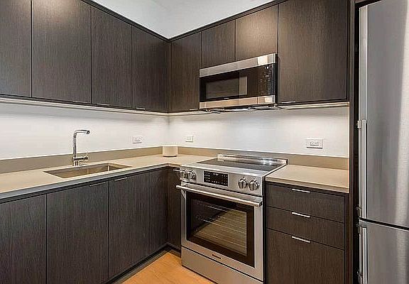 2nd image of 678 Pacific St #245