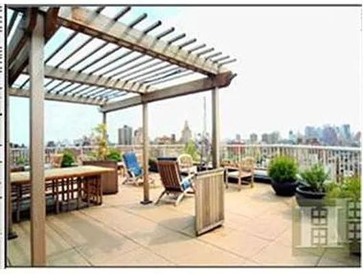 Sold by Douglas Elliman | media 23