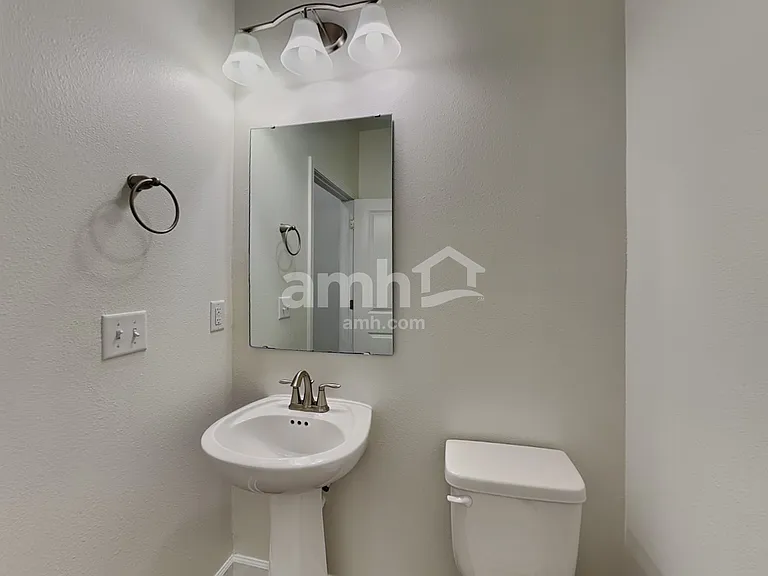 12295 Sapp Rd — Photo 9