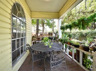 4104 Walker St, Houston, TX 77023