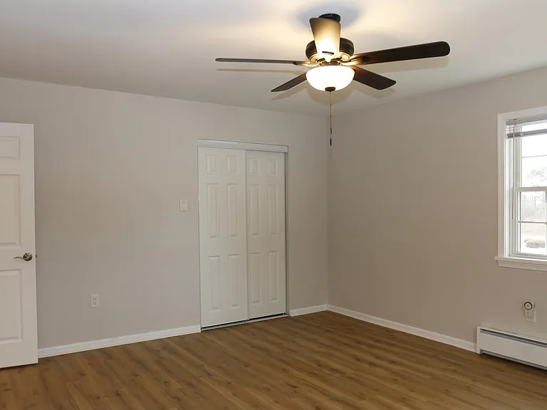1 Lexington Ct — Photo 21