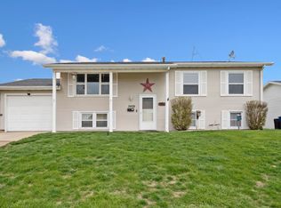 3409 Meggan St, Dubuque, IA 52002