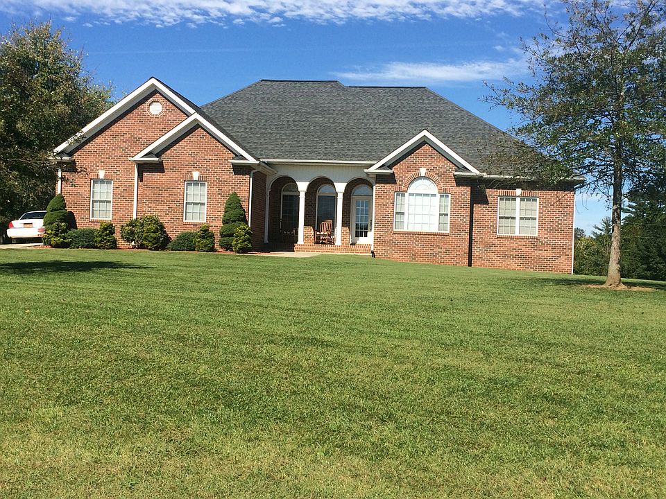 1st image of 4194 Blueberry Dr