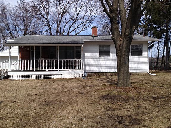 2nd image of 1923 Lakeview Ave