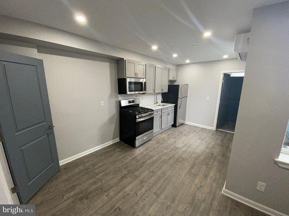 1st image of 1122 Gerritt St Floor 2