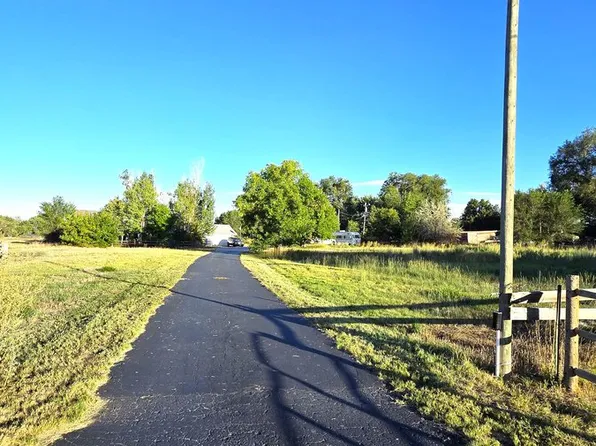 4741 Pawnee Dr, Greeley, CO 80634