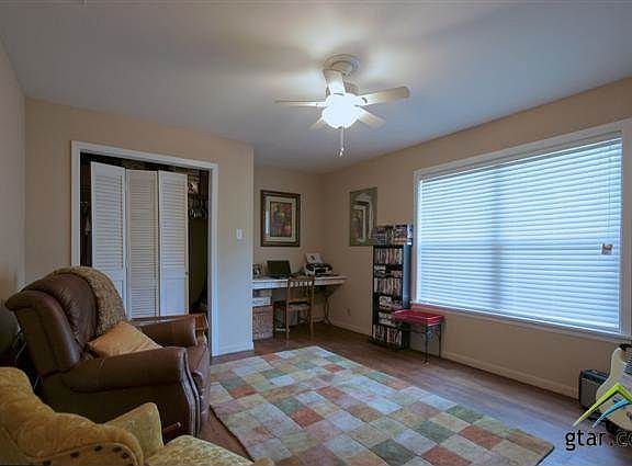 2nd image of 2714 Fairfax Dr
