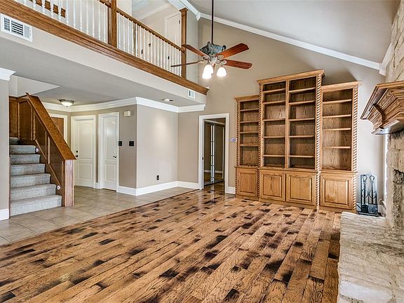 5th image of 2622 Strother Dr
