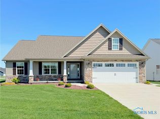 7966 Sonoma Dr, Monclova, OH 43542