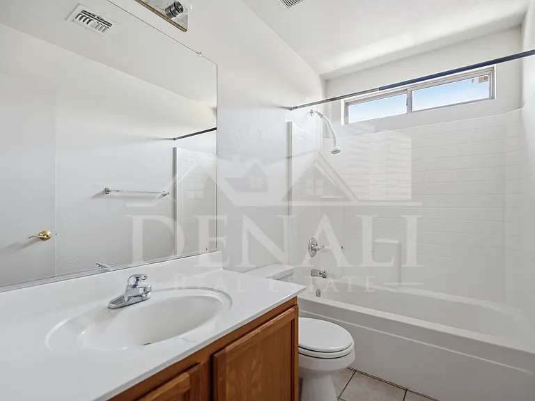 6107 N 135th Dr — Photo 28