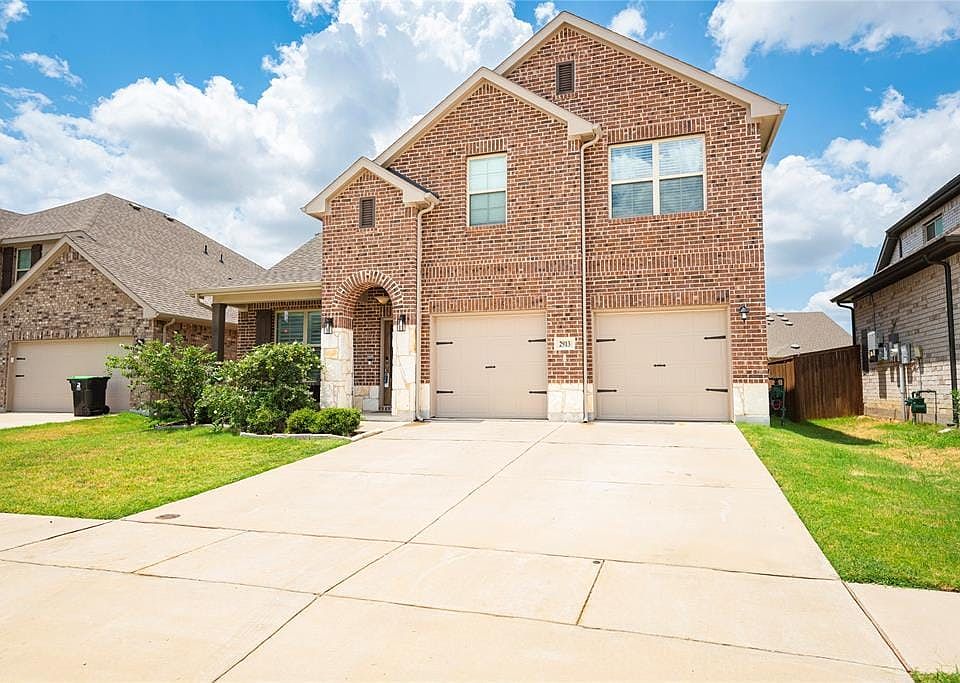 1st image of 2913 Upland Trail Ln