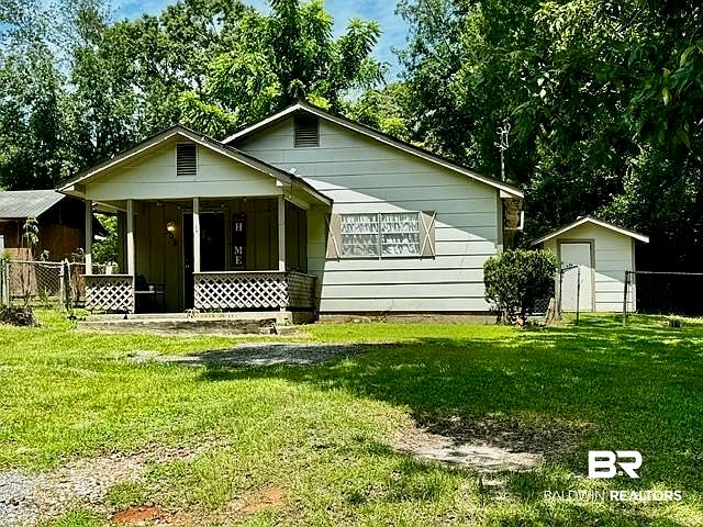1st image of 502 Forest St