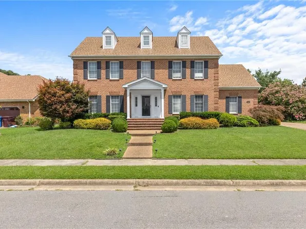 1548 Waterside Dr N, Chesapeake, VA 23320