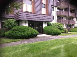 13000 W Heiden Cir #3311-12, Lake Bluff, IL 60044