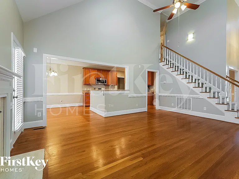 2009 Lake Stone Ct — Photo 4