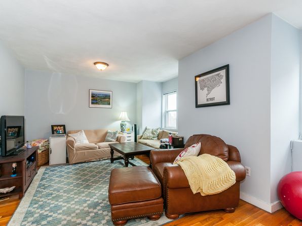 532 Tremont St APT 3