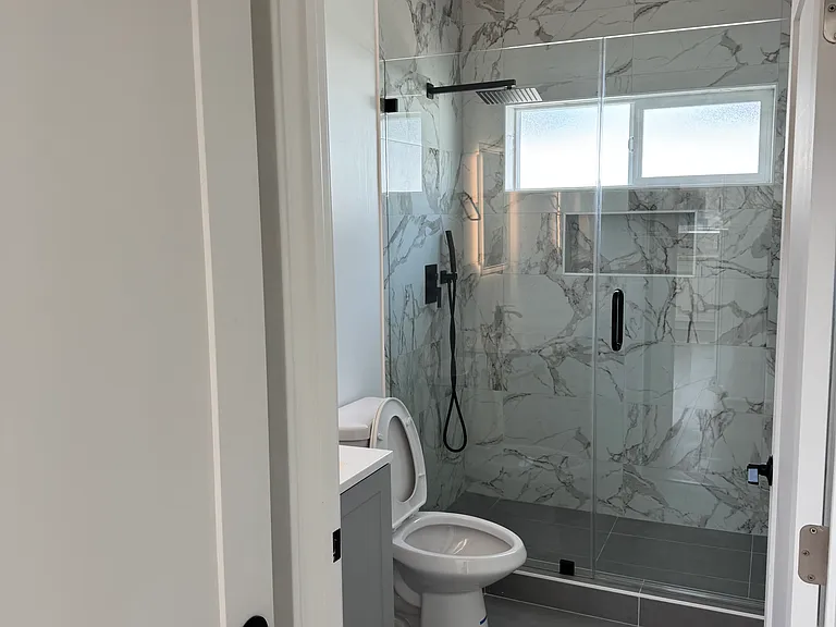 7005 Natick Ave — Photo 6