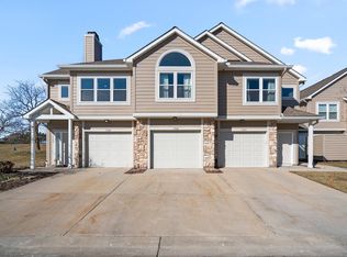 1708 Coburn Ct, Ann Arbor, MI 48108