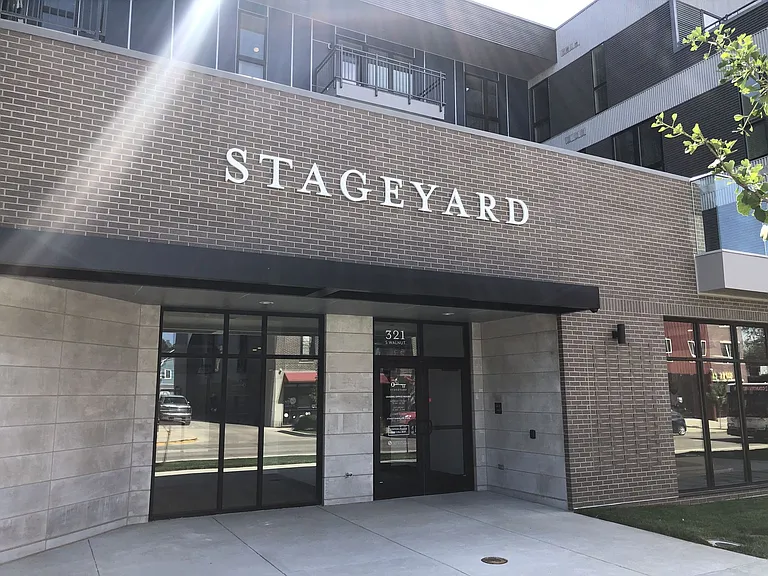 Stageyard — Photo 28