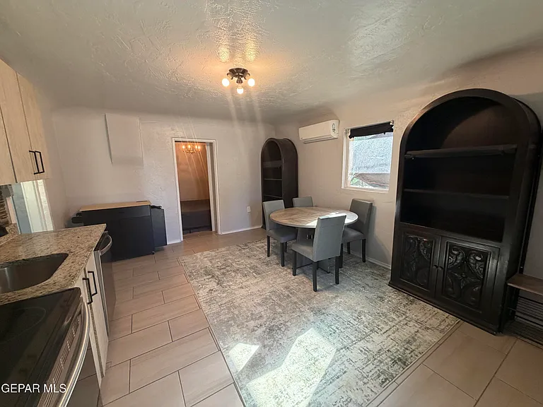 2618 Idalia Ave #A — Photo 7