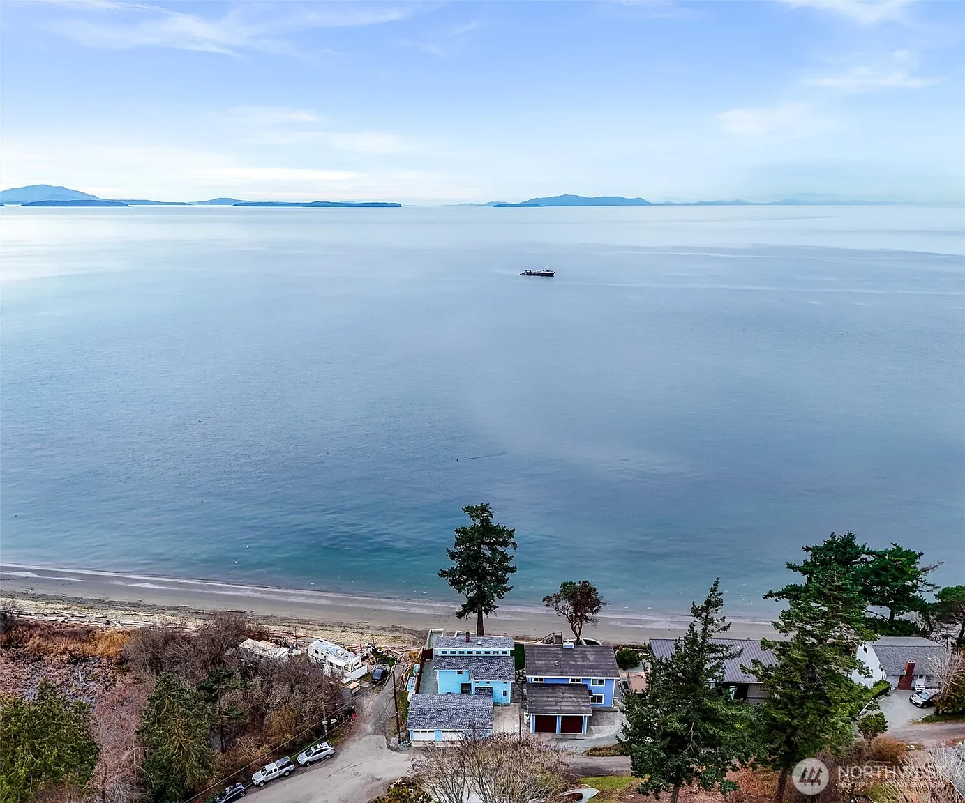 4877 Maple Lane photo 1