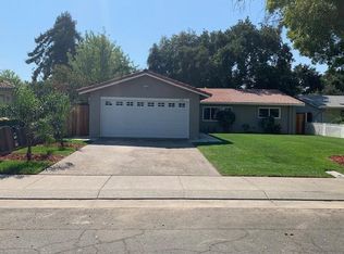 1118 Castle Oaks Dr, Stockton, CA 95210