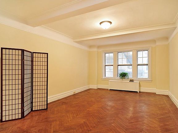 2nd image of 250 W 94th St #2H