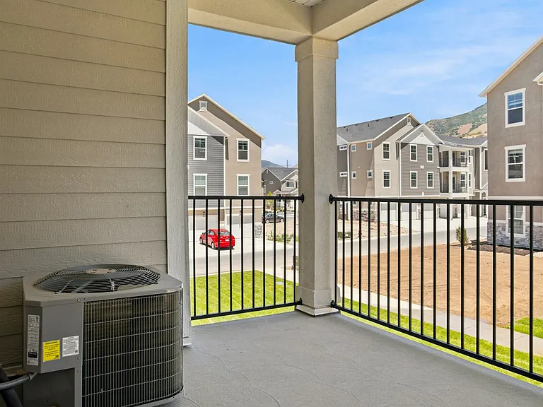4661 S Poplar Way #R202 — Photo 12