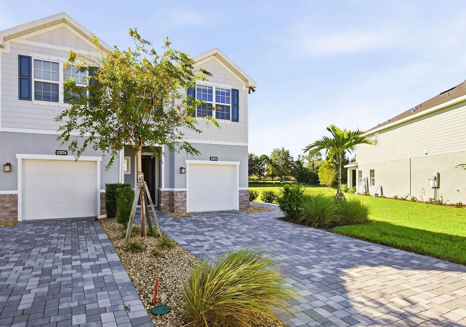 Beautiful Upgraded Ryan Homes Corner-Unit Townhome! — Photo 2