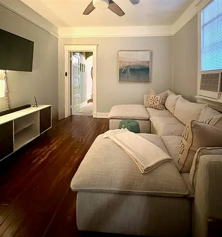 238 Orion Ave — Photo 9