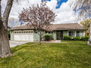 2369 Navajo Cir, Bishop, CA 93514