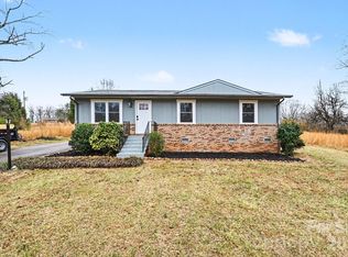 300 Lakewood Dr, Gastonia, NC 28056