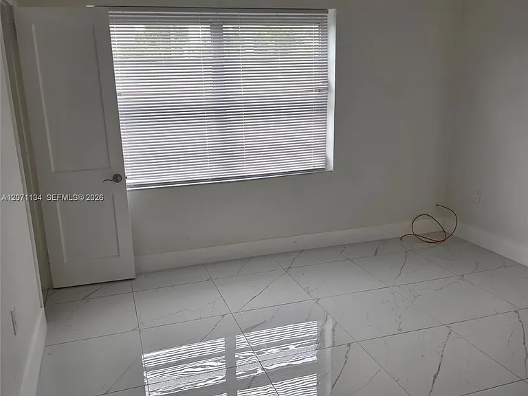 375 E 4th Ave #4 — Photo 13